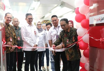 Bank Jatim MoU dan Resmikan Kantor Baru