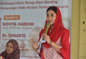 Ketua TP PKK Kabupaten Trenggalek Novita Hardini