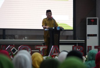 Wali Kota Bitung Maurits Mantiri saat menyampaikan sambutan