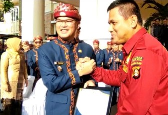 Kapolres dan Kasat Narkoba Polres Pagar Alam Dapat Penghargaan dari Wali Kota 