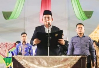 Gubernur Ansar Kukuhkan LKKS, IKA UNRI dan ICMI 