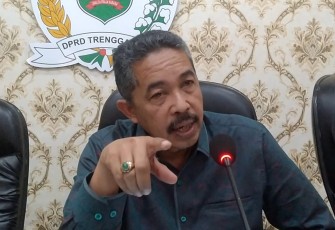 Ketua Pansus LKPJ DPRD Kabupaten Trenggalek, Sukarudin, saat dikonfirmasi setelah rapat dengan eksekutif, diaula DPRD Kabupaten Trenggalek, Kamis (13/4/2023).