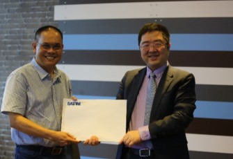 Anggota Bidang Pengelolaan Kawasan dan Investasi, Sudirman Saad, saat menerima kunjungan dari Shenzhen Greater Bay Area Financial Institute, Sabtu (1/4/2023).