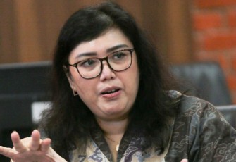 Kepala Biro Humas Promosi dan Protokol Ariastuty Sirait