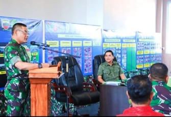 Wakil Bupati Bintan Ahdi Muqsith turut serta menyambut kedatangan Tim Wasev (Pengawasan dan Evaluasi) dari Markas Besar TNI AD terkait pelaksanaan TNI Manunggal Masuk Desa (TMMD) Ke 119 Tahun 2024 yang dilalukan Kodim 0315/TPI di Kabupaten Bintan