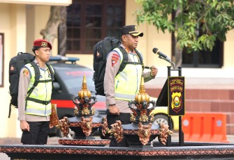 Kapolres Oku Timur Apelkan Personel di Tempat Pemungutan Suara