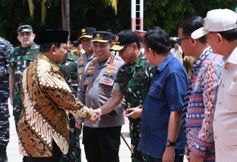 Panglima TNI Dampingi Presiden RI Hadiri Pembukaan Tanwir dan Resepsi Milad Ke-112 Muhammadiyah