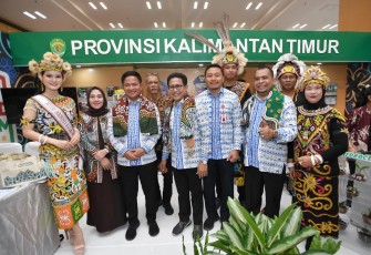 Menteri Desa Pembangunan Daerah Tertinggal dan Transmigrasi Abdul Halim Iskandar