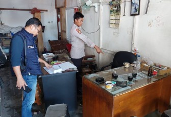 Seorang Warga Ditusuk Oknum Kades Hingga Mengalami Luka Serius