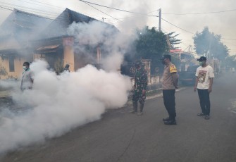Babinsa Dampingi Fogging