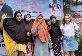 Relawan 1 JARI Gelar Makan Siang Gratis