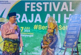 Festival Raja Ali Haji Dibuka Oleh Assisten 1 Pemprov Kepri
