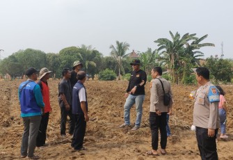 Kapolsek Belitang III Lakukan Kunjungan ke Desa Karya Makmur Belitang Jaya