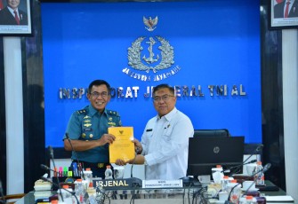 TNI AL Bersama BPK RI Laksanakan Taklimat Akhir Pemeriksaan Intern Atas LK Kemenkan di Cilacap