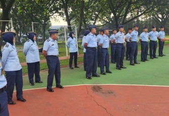 Apel Satuan Kerja (Satker) bagi prajurit Koharmatau tidak hanya sebagai kewajiban bagi prajurit dan PNS, namun juga sebagai momen untuk memperkuat silaturahmi antar prajurit guna bertukar informasi yang relevan dan bermanfaat dalam mendukung tugas. Koharmatau, Bandung, Kamis (4/1/2024)