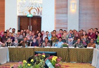 Menkes Budi Gunadi Sadikin bersama forum Konsil dan Kolegium bidang kesehatan di Jakarta 