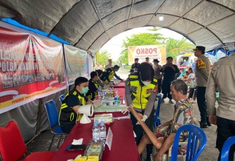 Rumkit Bhayangkara Polda Kalteng Mitigasi Kesehatan Warga Barsel dan Mura