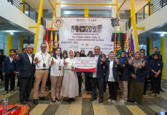 Bank Jatim Beri Beasiswa Mahasiswa Universitas Wijaya Putra