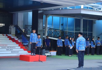 Badan Nasional Pengelola Perbatasan (BNPP) menyelenggarakan Upacara Bendera pengibaran bendera Merah Putih dalam rangka peringatan Hari Ulang Tahun (HUT) ke -14 BNPP di Sekretariat Tetap BNPP, Jakarta-Pusat, Selasa (17/9/2024)