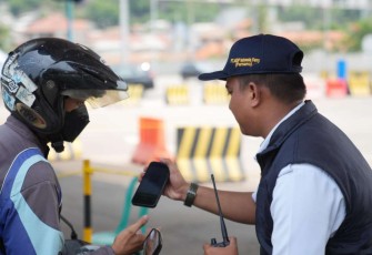 Reservasi tiket online melalui Ferizy