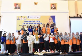 Kegiatan Peningkatan Kapasitas Bidan dalam Menurunkan Angka Kematian Ibu (AKI) dan Angka Kematian Bayi (AKB) di Kabupaten Bintan Tahun 2024. Kegiatan ini berlangsung di Bhadra Resort, Kabupaten Bintan, Rabu (07/02/2024) Pagi