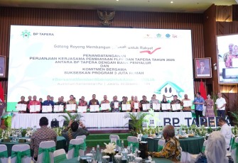 Bank Jatim saat MoU Program KPR Sejahtera FLPP dan Pembiayaan Tapera 2025 