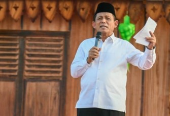 Gubernur Kepri Ansar Ahmad 