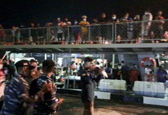 Evakuasi warga korban erupsi gunung Ruang