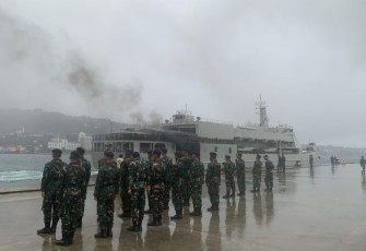 KRI Teluk Youtefa-522 