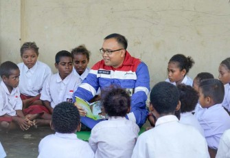 Program pendidikan KPI di desa Klayas Papua Barat 