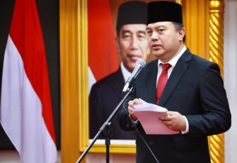Plt. Sekjen Kemendagri Tomsi Tohir 