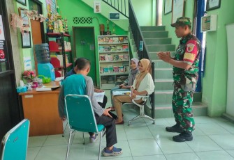 Komsos bersama aparat pemerintah daerah