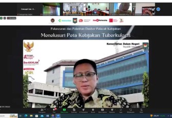 Dirjen Bangda Kemendagri Restuardy Daud 