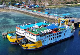 Ilustrasi kapal laut PT ASDP Indonesia Ferry 