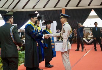 Wisudawan terbaik STPN Yogyakarta 