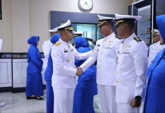 Kepala Staf Koarmada III Laksamana Pertama Singgih Sugiarto