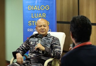 Kepala Staf Koarmada III Laksamana Pertama Singgih Sugiarto