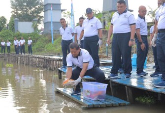 Pangkoarmada III Laksda TNI Hersan 
