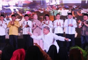 Gubernur Ansar Hadiri Buka Puasa dan Berbagi Bersama 2000 Anak Yatim se Batam 
