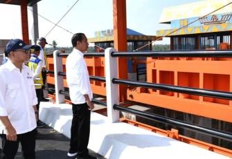 Presiden Joko Widodo meninjau Bendungan Margatiga di Kabupaten Lampung Timur, Provinsi Lampung, pada Senin, 26 Agustus 2024.