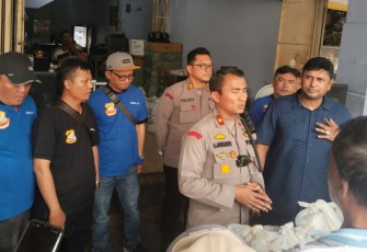 Bakti Musik Salurkan Paket Sembako kepada Masyarakat Kurang Mampu pada Jumat Barokah.