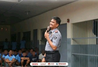 Karutan Pangkalan Brandan Erwin Siregar Menyapa Warga Binaan Jelang Tahun Baru