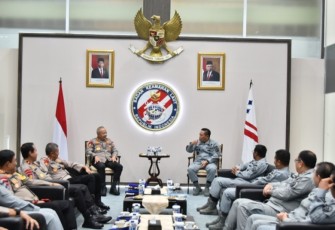 Kepala Bakamla RI saat Terima Kunjungan Kakorpolairud