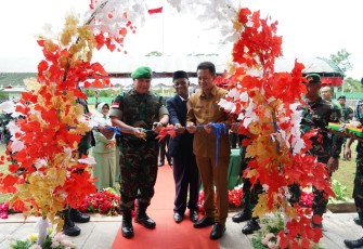 Pangdam Pattimura saat Resmikan Batalyon 735/Nawasena