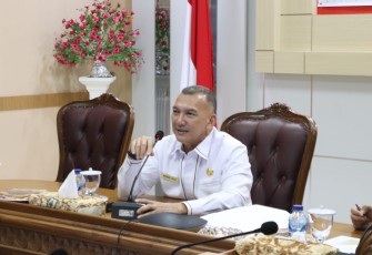 Pemerintah Daerah Kabupaten Natuna, menggelar acara Focus Group Discussion Review kinerja tahunan Percepatan Penurunan Stunting Kabupaten Natuna Tahun 2023