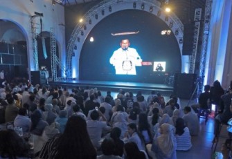 Influencer dan Konten Kreator Indonesia Maju saat Nobar Debat Capres 