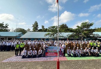 Satlantas Polres Bintan saat Berikan Edukasi Tertib Berlalu Lintas Sejak Usia Dini
