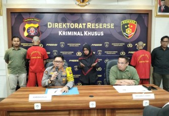 Kabidhumas Kombes Pol Erlan Munaji, S.IK., M.H. dalam konferensi pers, di Aula Ditreskrimsus, Mapolda setempat, Kamis (29/2/24) siang. 