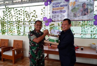 Dandim 0801/Pacitan saat Berikan Surprise
