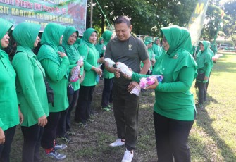 Persit Kodim Madiun Gelar Olahraga Bersama.